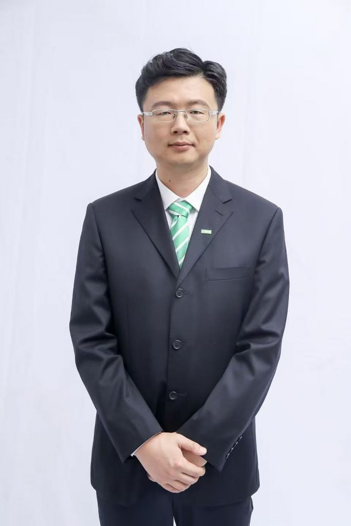 潘勇